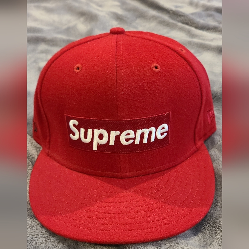 Supreme Wool New Era Cap ⁹